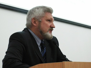 Заместитель председателя фонда Ермака Владимир Селиванов рассказал о планах